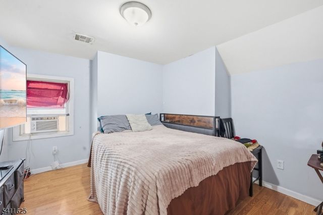 38 Mapes Ave, Newark City, NJ 07112