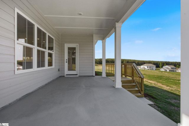 93 Boggs Road, Pelzer, SC 29669