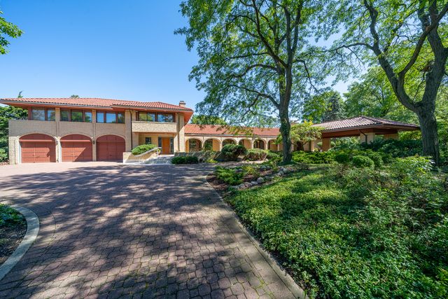 600 Mallard Lane, Oak Brook, IL 60523