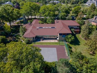 600 Mallard Lane, Oak Brook, IL 60523