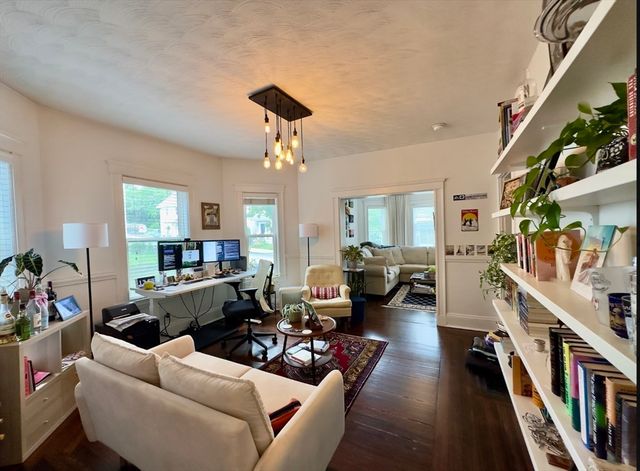 85 Winthrop St 85, Medford, MA 02155