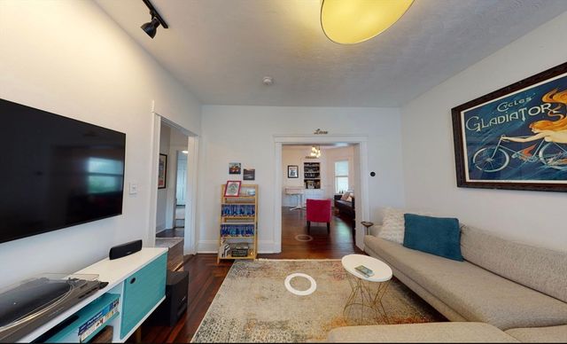 85 Winthrop St 85, Medford, MA 02155