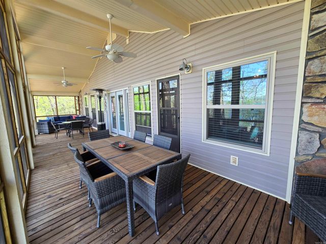 3416 Lake cliff, Higden, AR 72067