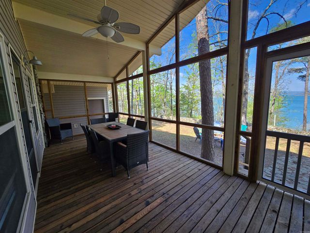 3416 Lake cliff, Higden, AR 72067