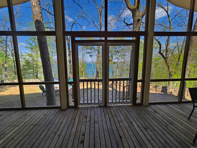 3416 Lake cliff, Higden, AR 72067