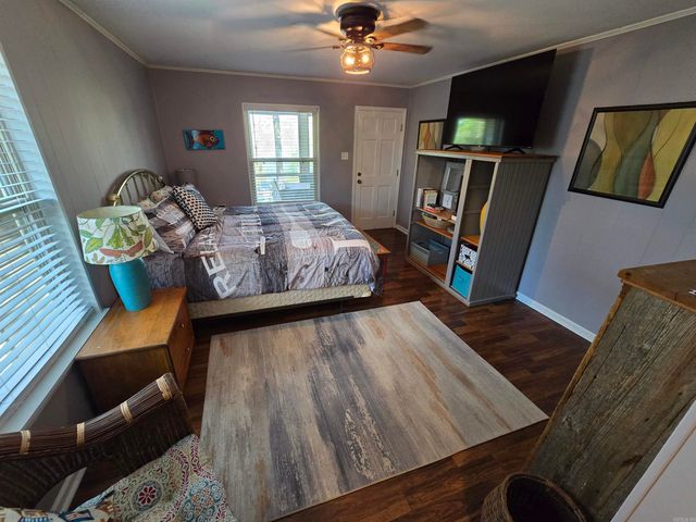 3416 Lake cliff, Higden, AR 72067