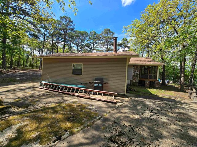 3416 Lake cliff, Higden, AR 72067