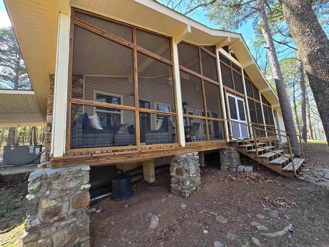3416 Lake cliff, Higden, AR 72067