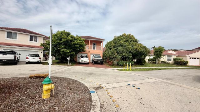 3130 Sunset Circle, Margate, FL 33063