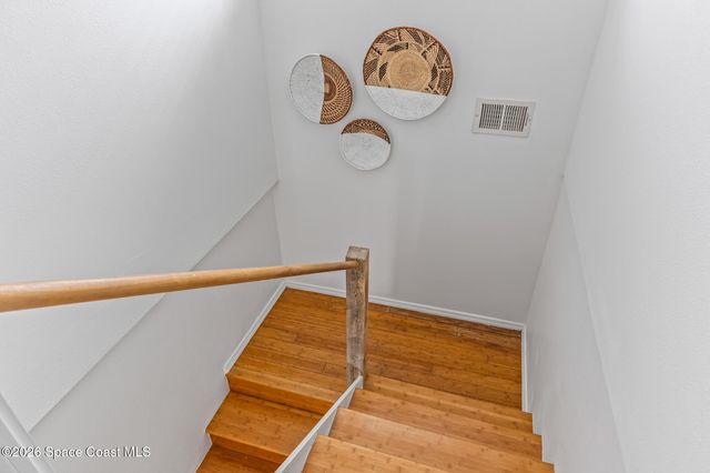 17 Vip Island A, Grant, FL 32949