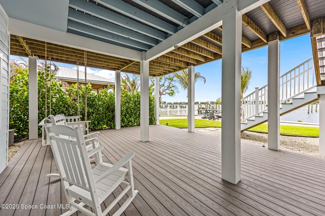 17 Vip Island A, Grant, FL 32949