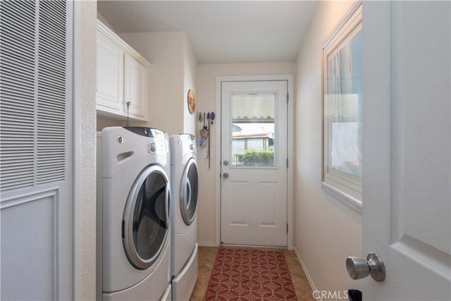 10681 Oak, Los Alamitos, CA 90720