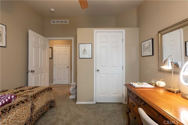 10681 Oak, Los Alamitos, CA 90720
