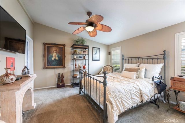 10681 Oak, Los Alamitos, CA 90720