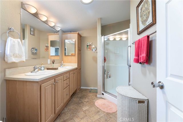 10681 Oak, Los Alamitos, CA 90720