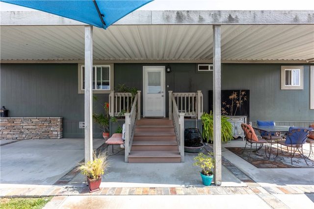 10681 Oak, Los Alamitos, CA 90720