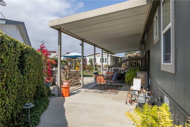 10681 Oak, Los Alamitos, CA 90720