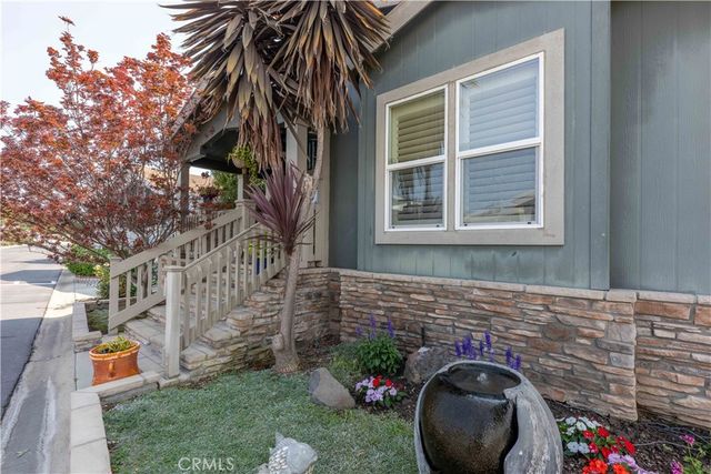 10681 Oak, Los Alamitos, CA 90720