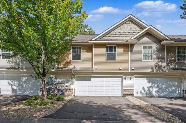 6125 32nd Avenue N, Crystal, MN 55422