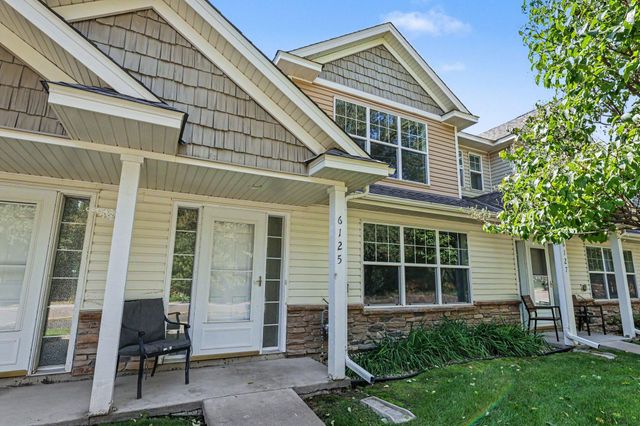 6125 32nd Avenue N, Crystal, MN 55422