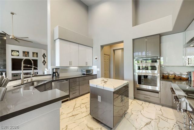 512 Pima Canyon Court, Las Vegas, NV 89144
