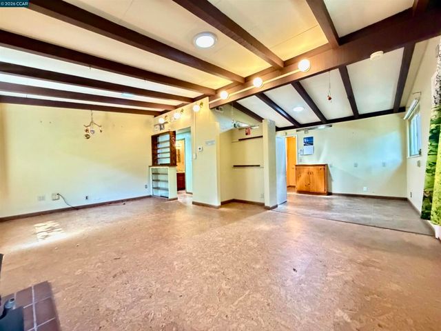 4072 Saint James Dr, El Sobrante, CA 94803