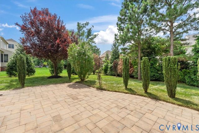 12709 Wyndham West Dr, Glen Allen, VA 23059