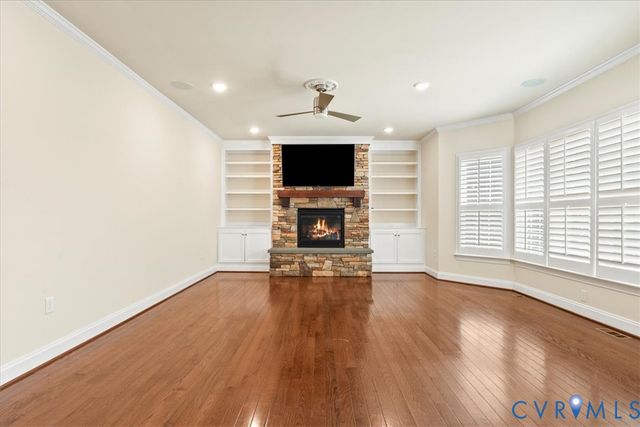 12709 Wyndham West Dr, Glen Allen, VA 23059