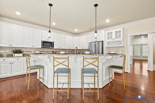 12709 Wyndham West Dr, Glen Allen, VA 23059