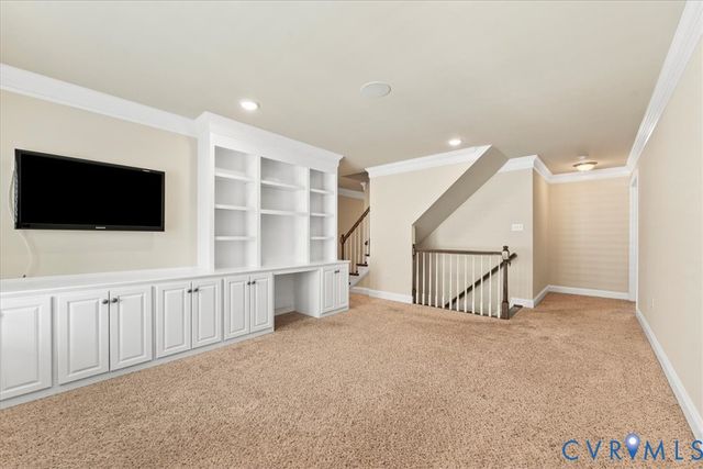 12709 Wyndham West Dr, Glen Allen, VA 23059