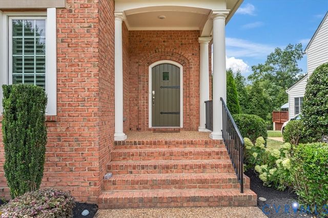 12709 Wyndham West Dr, Glen Allen, VA 23059