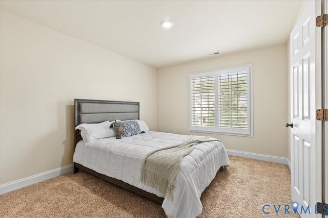 12709 Wyndham West Dr, Glen Allen, VA 23059