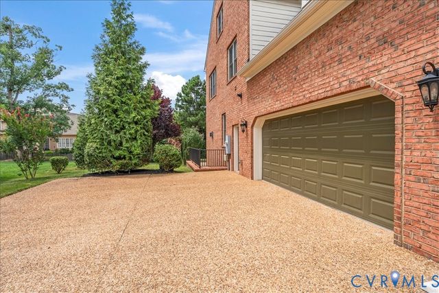 12709 Wyndham West Dr, Glen Allen, VA 23059