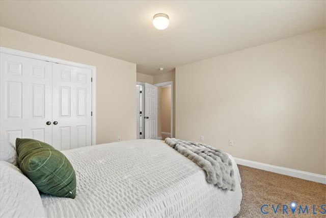 12709 Wyndham West Dr, Glen Allen, VA 23059
