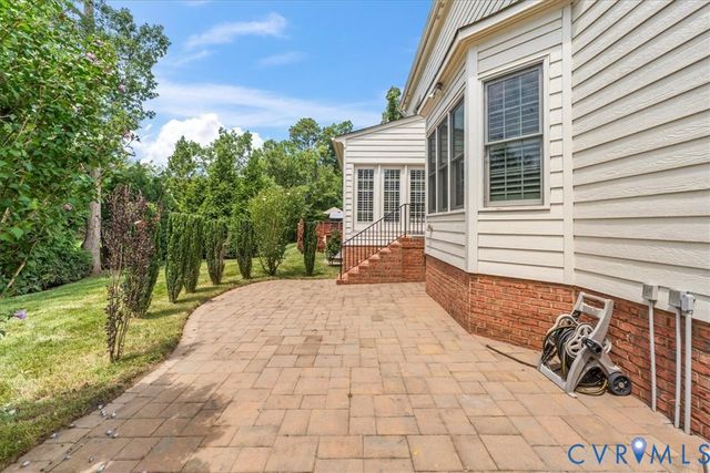 12709 Wyndham West Dr, Glen Allen, VA 23059