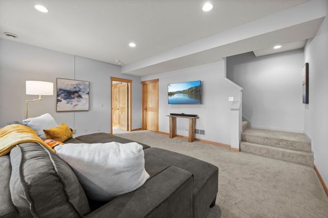 14108 Jardin Avenue N, Hugo, MN 55038