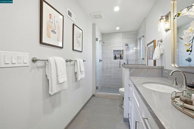 2117 2117 Gill Port Ln., Walnut Creek, CA 94598