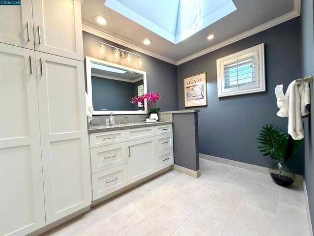 2117 2117 Gill Port Ln., Walnut Creek, CA 94598