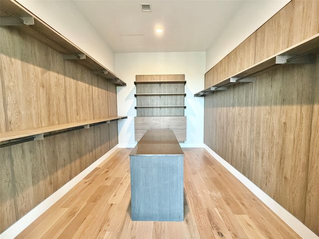 8119 Douglas Avenue 1402, Dallas, TX 75225