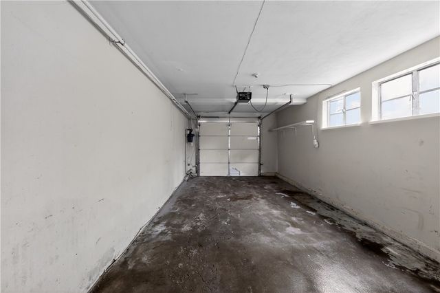 1933 Burroughs Drive, Dayton, OH 45406