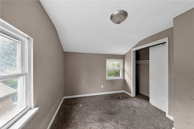 1933 Burroughs Drive, Dayton, OH 45406