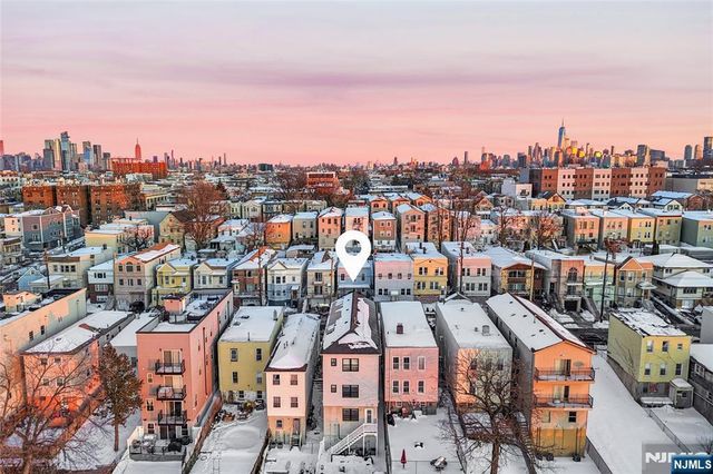 421 Liberty Avenue, Jersey City, NJ 07307