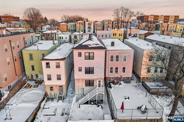 421 Liberty Avenue, Jersey City, NJ 07307