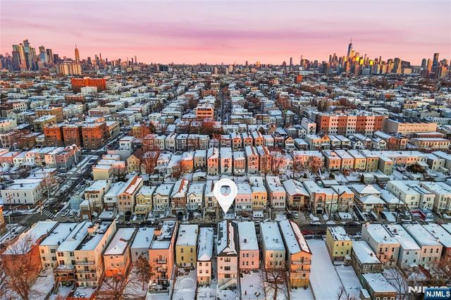 421 Liberty Avenue, Jersey City, NJ 07307