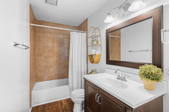 617 Johnson ST, Bertram, TX 78605