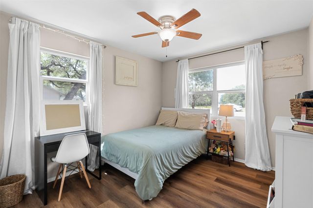 617 Johnson ST, Bertram, TX 78605