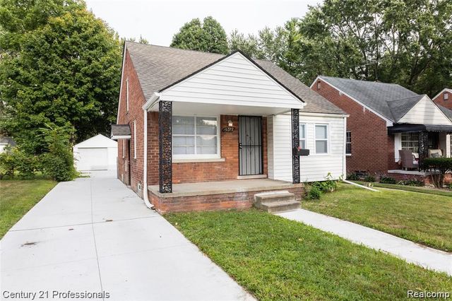 19372 Sunderland Road, Detroit, MI 48219