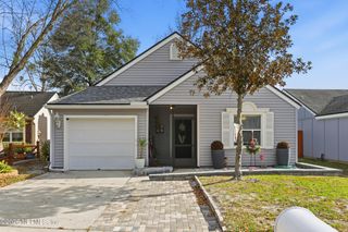 8035 MACTAVISH Way E, Jacksonville, FL 32244