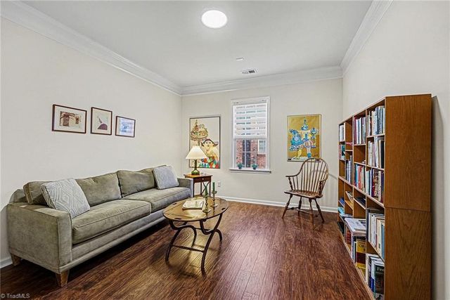 126 Heritage Hill Drive, Jamestown, NC 27282