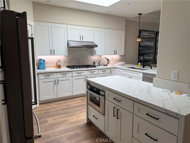 2600 Newport Blv 310, Newport Beach, CA 92663